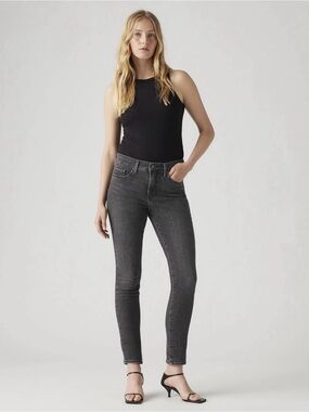 Levi’s 311 Mid-Rise Shaping Skinny Jeans colour grey, size 31 waist x 32 length